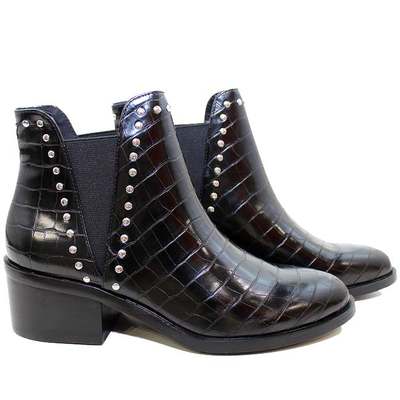 STEVE MADDEN 